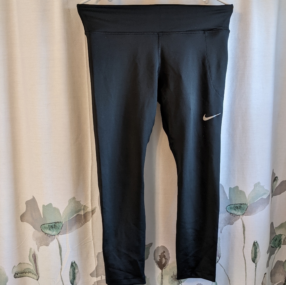 Nike Women's Running Large Black 3/4 length Leggings, Dri-fit, NWT